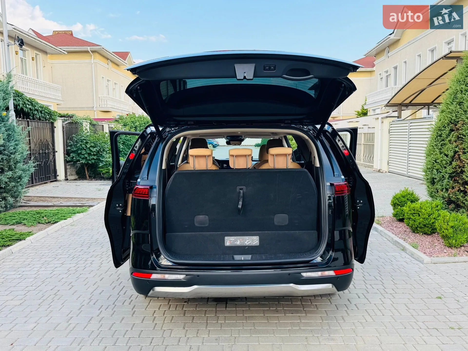 2023 Kia Carnival - мініатюра 84