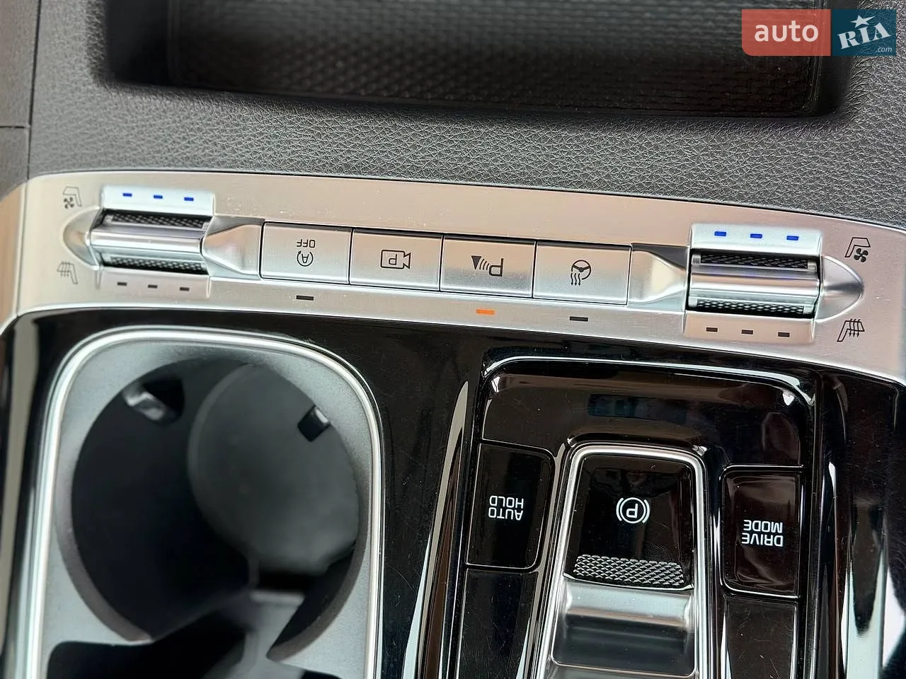 2021 Kia Carnival - мініатюра 21