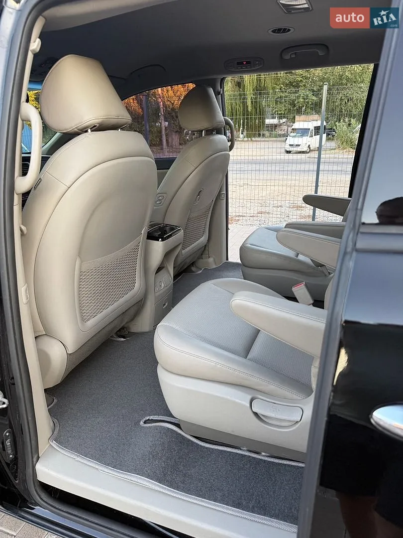 2018 Kia Carnival - мініатюра 35