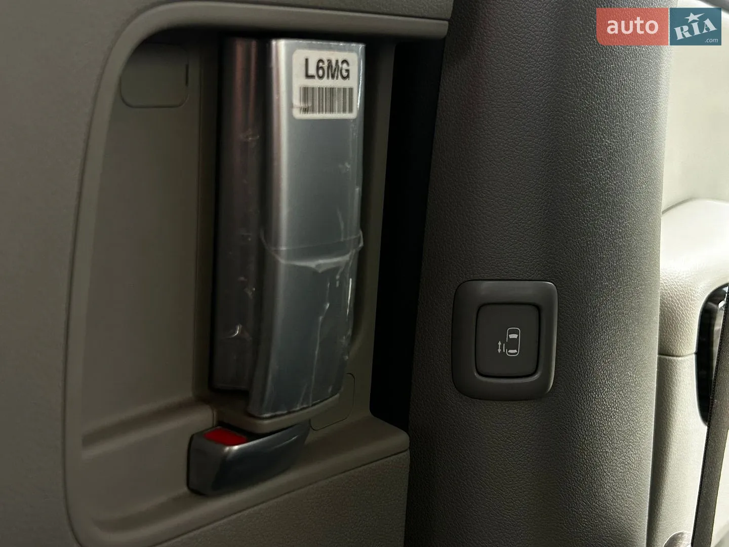 2018 Kia Carnival - мініатюра 25