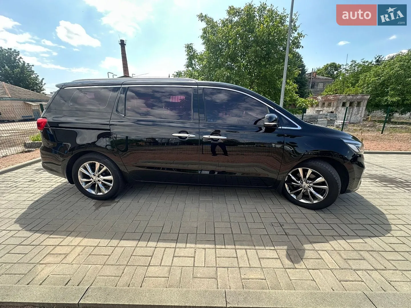 2018 Kia Carnival - мініатюра 6