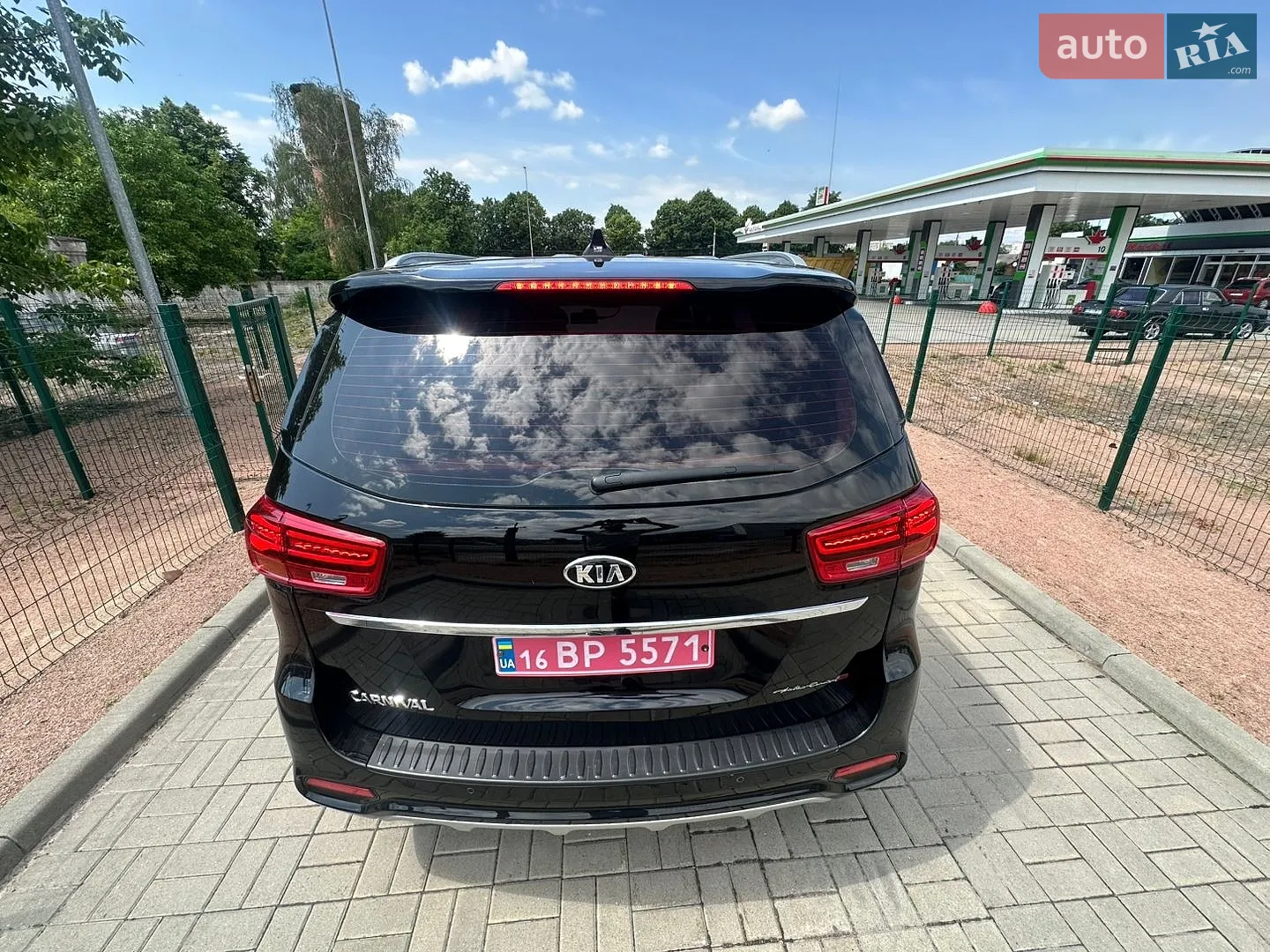 2018 Kia Carnival - мініатюра 9