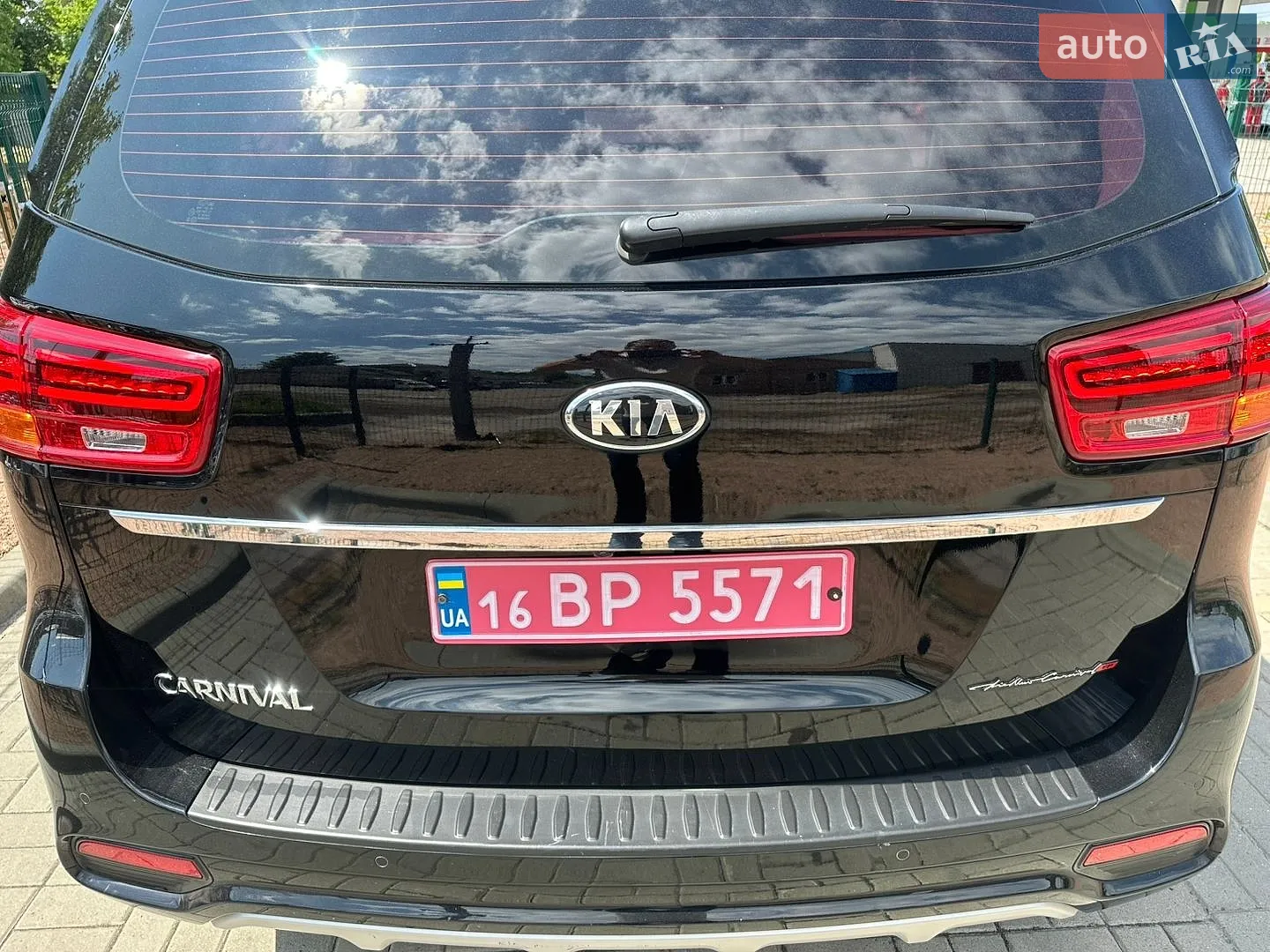 2018 Kia Carnival - мініатюра 15