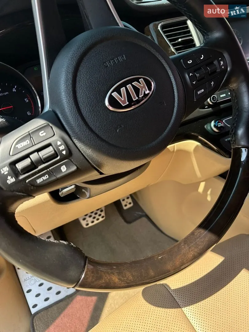 2018 Kia Carnival - мініатюра 41
