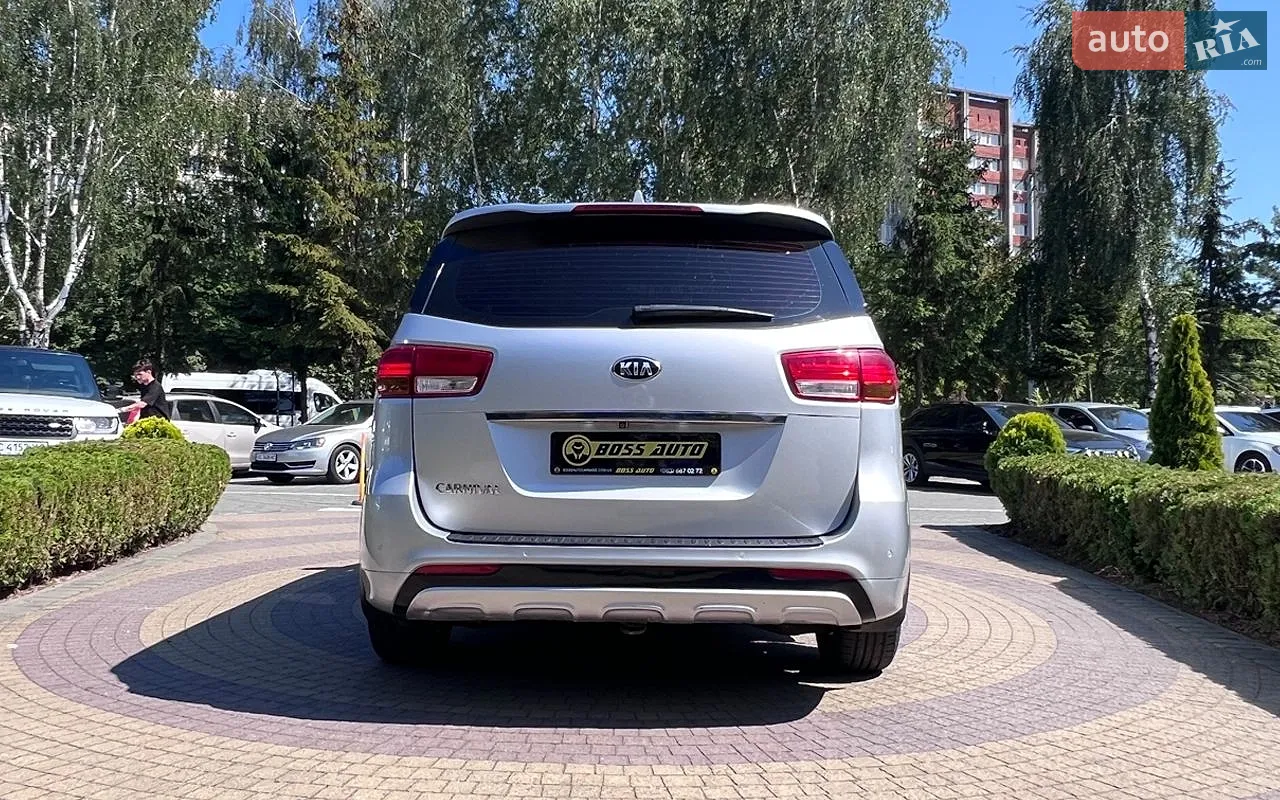 2015 Kia Carnival - мініатюра 6