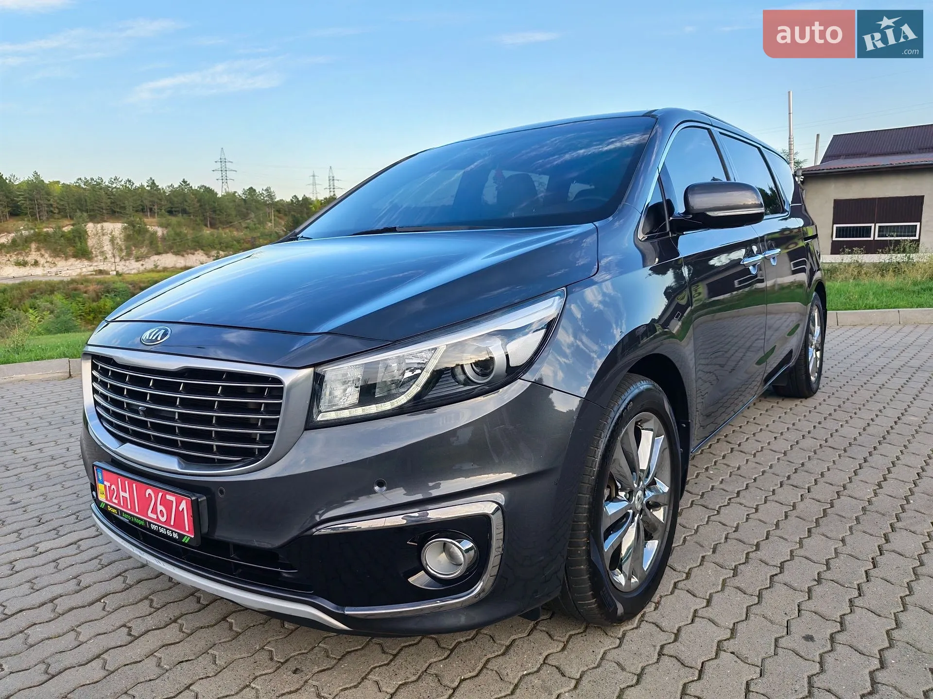 2016 Kia Carnival - мініатюра 15