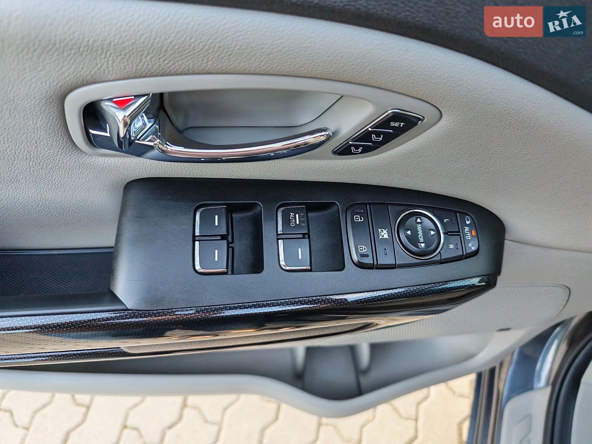 2016 Kia Carnival - мініатюра 45