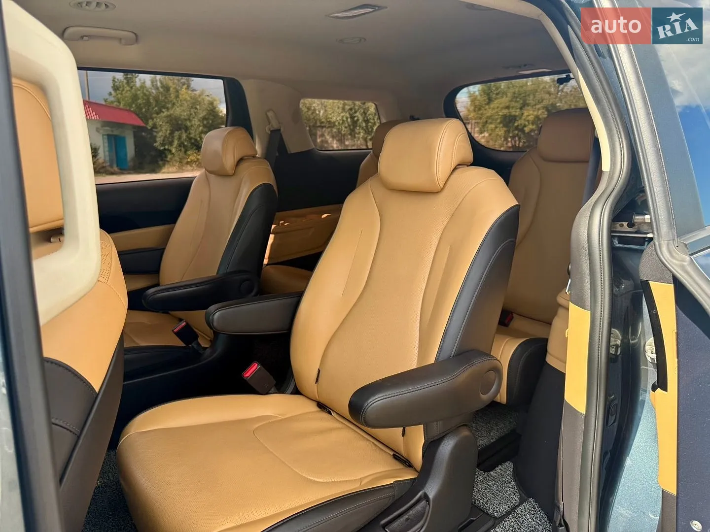 2022 Kia Carnival - мініатюра 35