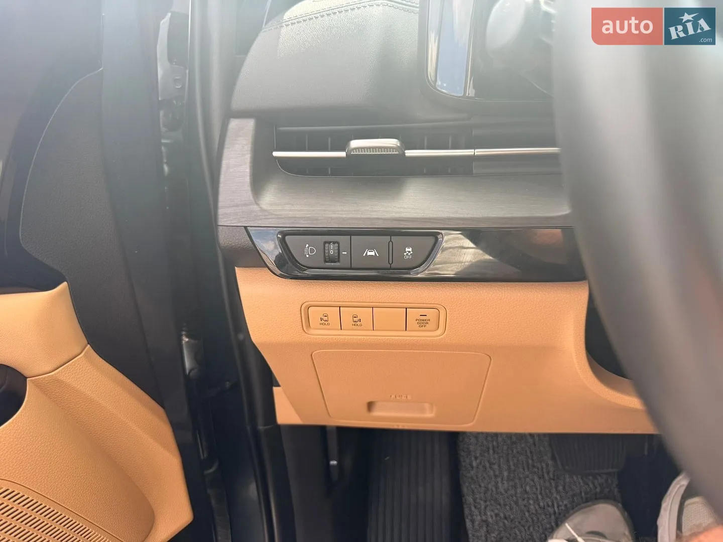 2022 Kia Carnival - мініатюра 44