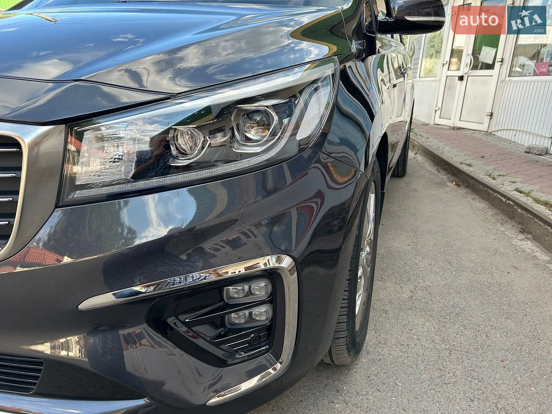 2020 Kia Carnival - мініатюра 8