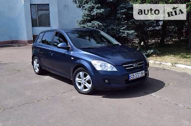 Хэтчбек Kia Ceed 2007 в 