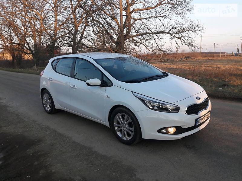 Kia cee'd 2015 года