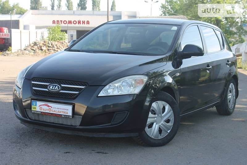 Хэтчбек Kia Ceed 2007 в Николаеве