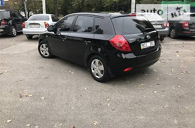 Хэтчбек Kia Ceed 2007 в Львове