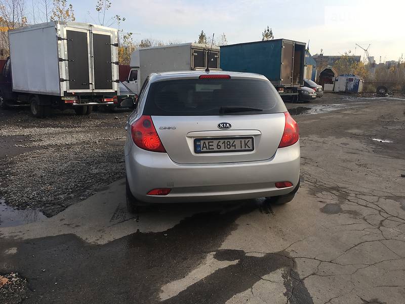 Хетчбек Kia Ceed 2007 в Києві