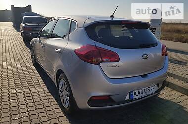 Хэтчбек Kia Ceed 2014 в Одессе