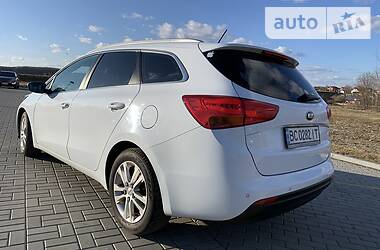 Універсал Kia Ceed 2013 в 