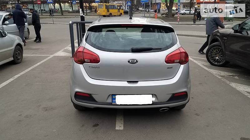 Хетчбек Kia Ceed 2012 в Львові