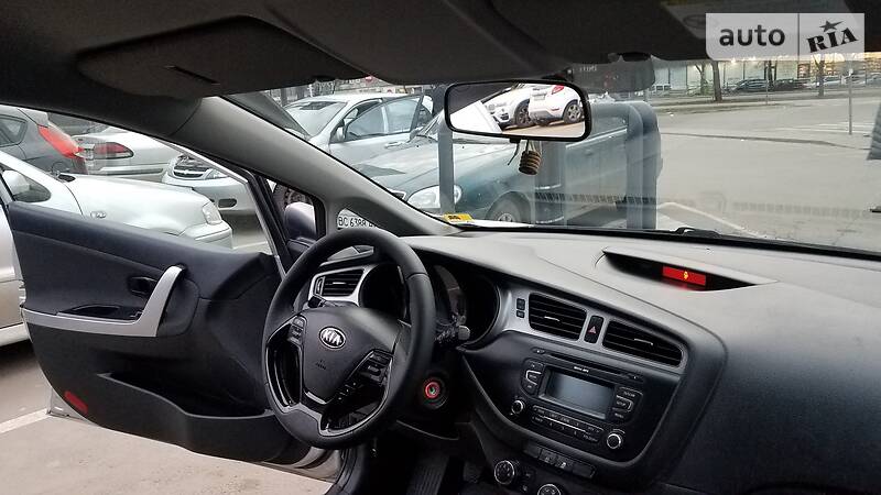 Хетчбек Kia Ceed 2012 в Львові