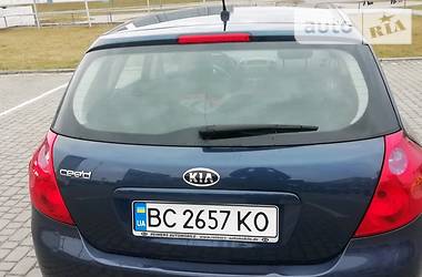 Хэтчбек Kia Ceed 2009 в Львове