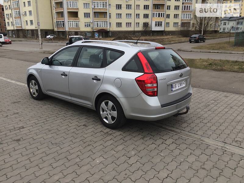 Універсал Kia Ceed 2008 в Стрию