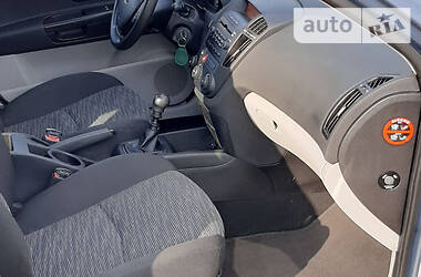 Хетчбек Kia Ceed 2007 в 