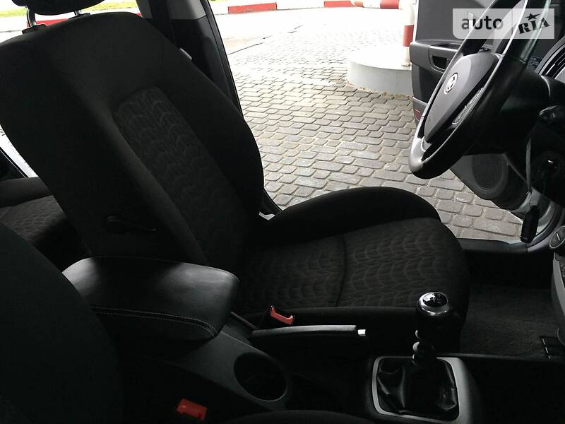 Хетчбек Kia Ceed 2009 в Стрию