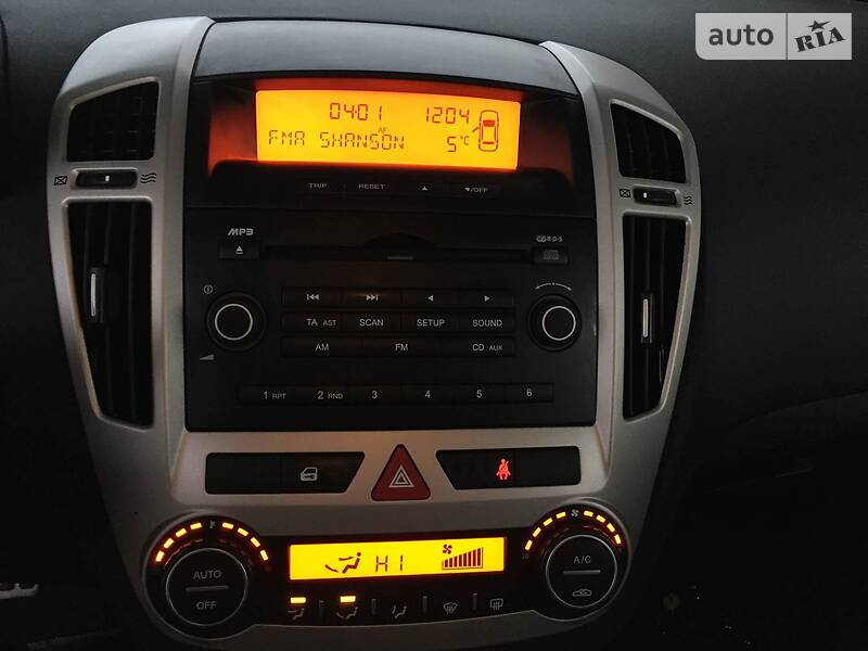 Хетчбек Kia Ceed 2009 в Стрию