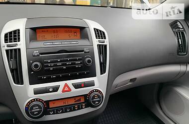 Хетчбек Kia Ceed 2008 в 