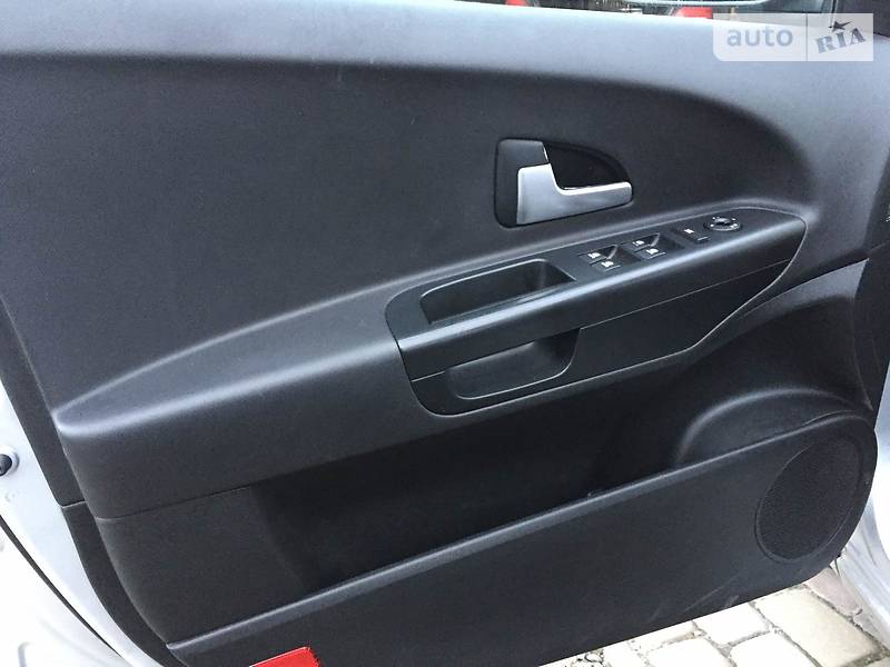 Хетчбек Kia Ceed 2009 в Стрию