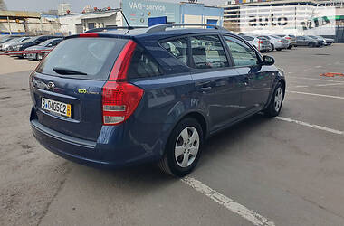 Универсал Kia Ceed 2010 в 