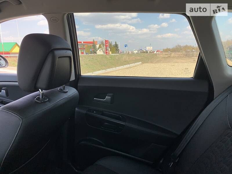 Універсал Kia Ceed 2009 в Стрию фото 83 Універсал Kia Ceed 2009 в Стрию