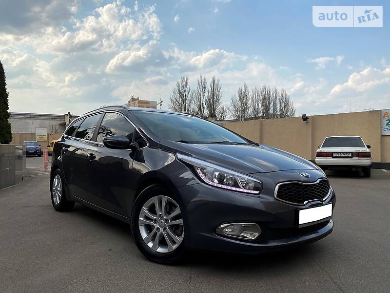 Універсал Kia Ceed 2013 в 