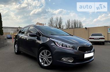 Універсал Kia Ceed 2013 в 