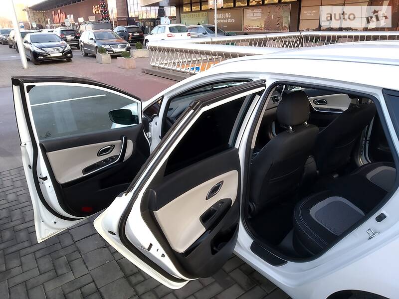 Універсал Kia Ceed 2013 в Луцьку