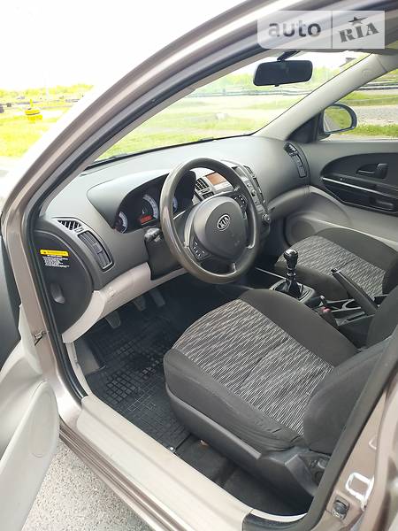 Хетчбек Kia Ceed 2007 в Львові фото 9 Хетчбек Kia Ceed 2007 в Львові