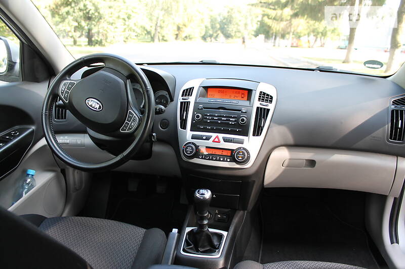 Універсал Kia Ceed 2007 в Сумах
