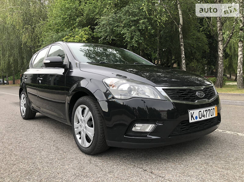 Хетчбек Kia Ceed 2009 в Рівному