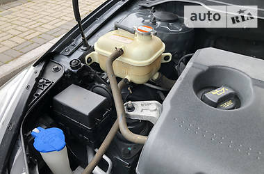 Хэтчбек Kia Ceed 2009 в 