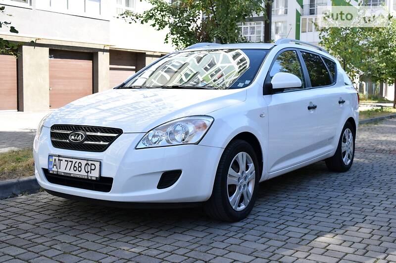 Універсал Kia Ceed 2008 в 