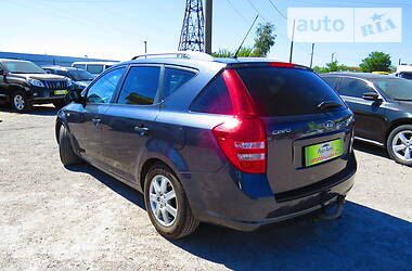 Универсал Kia Ceed 2009 в Кропивницком