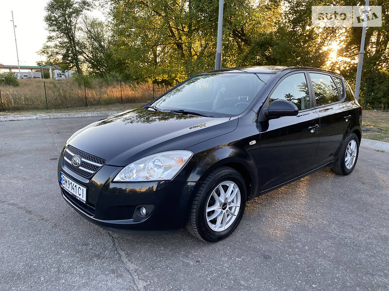 Хетчбек Kia Ceed 2007 в Сумах