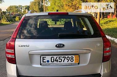 Универсал Kia Ceed 2008 в Ровно