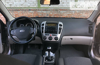 Хэтчбек Kia Ceed 2009 в Нежине