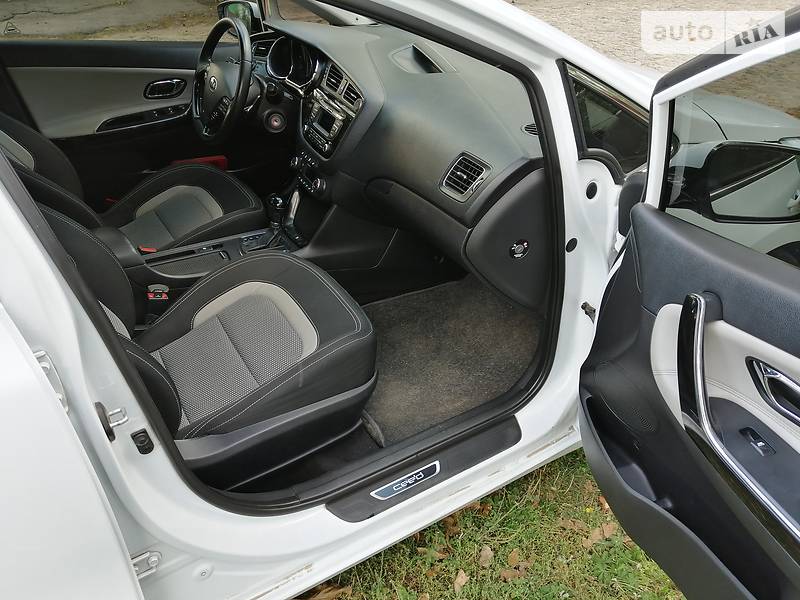 Универсал Kia Ceed 2013 в Киеве