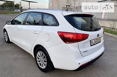 Универсал Kia Ceed 2015 в Днепре