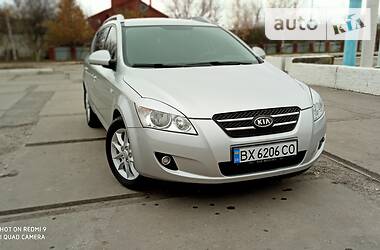 Универсал Kia Ceed 2007 в Староконстантинове