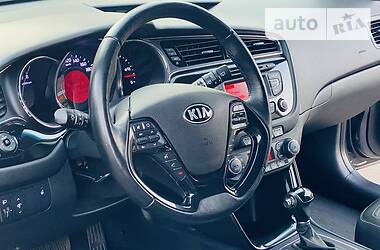 Хэтчбек Kia Ceed 2017 в Каменском