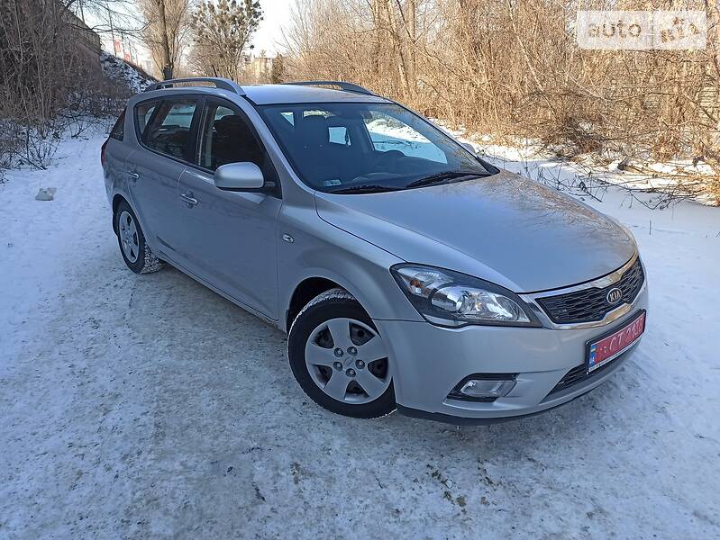 Универсал Kia Ceed 2009 в Харькове