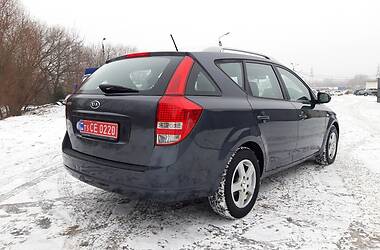 Універсал Kia Ceed 2010 в Харкові